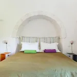Trulli Almaviva By Perle Di Puglia * 奇斯泰尼诺