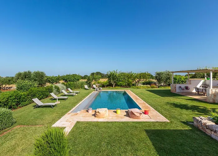 Trulli Almaviva By Perle Di Puglia וילה צ'יסטרנינו