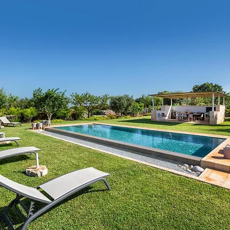 Trulli Almaviva By Perle Di Puglia * 치스테르니노