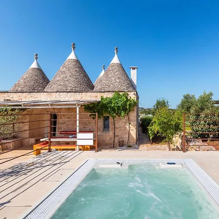 빌라 Trulli Almaviva By Perle Di Puglia 치스테르니노