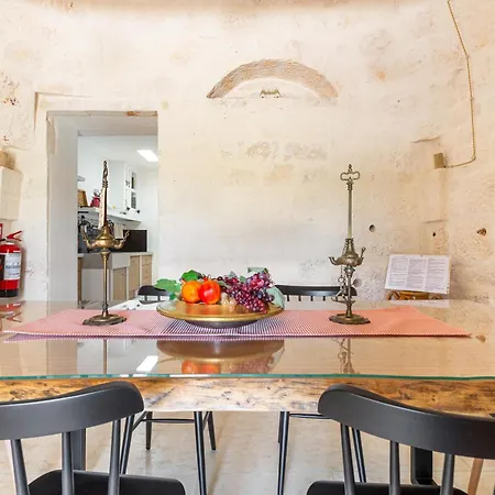 Trulli Almaviva By Perle Di Puglia